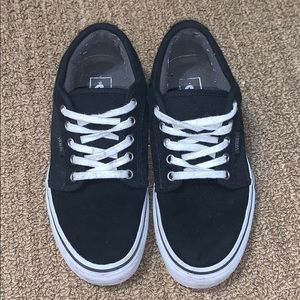 Black Vans Off the Wall Skate Shoes
